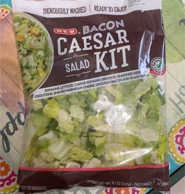 Bacon Caesar Romaine Lettuce, Caesar Romano Dressing, Seasoned Herb Croutons, Shaved Parmesan Cheese, Uncured Bacon And Black Pepper Salad Kit, Bacon Caesar