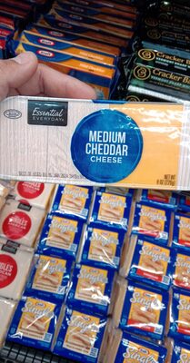 Medium Cheddar Cheese, Medium Cheddar