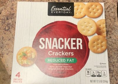 Snacker Crackers