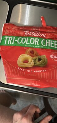 Tri-Color Cheese Ricotta & Romano Tortellini, Tri-Color Cheese