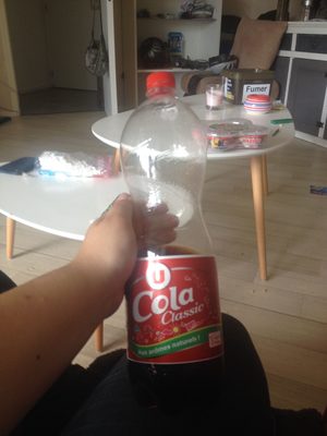 Cola Soda, Cola