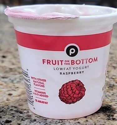 Raspberry Fruit On The Bottom Lowfat Yogurt, Raspberry