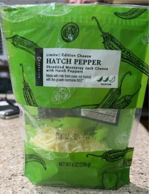 Medium Hatch Pepper Shredded Monterey Jack Cheese With Hatch Pappers, Medium