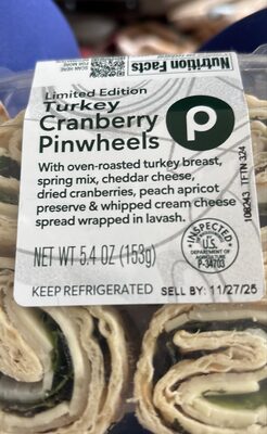 Turkey Cranberry Pinwheels With Oven-Roasted Turkey Brest, Spring Mix, Cheddar Cheese, And Dried Cranberries, Turkey Cranberry Pinwheels