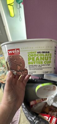 Weis, Light Ice Cream, Chocolate Peanut Butter Cup, Chocolate Peanut Butter Cup
