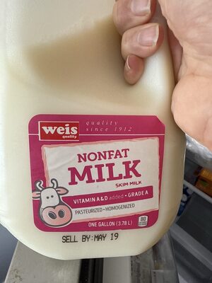 Weis Quality, Nonfat Milk