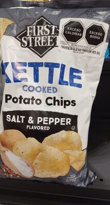 Salt & Pepper Kettle Cooked Potato Chips, Salt & Pepper