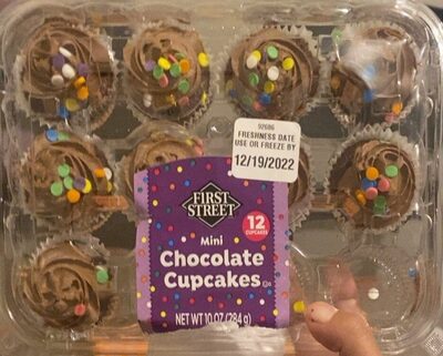 Chocolate Mini Cupcakes, Chocolate