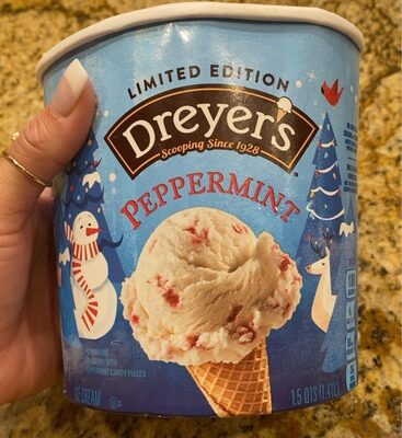 S'Mores Toasted Marshmallow And Chocolate Light Ice Creams Swirled Together With Graham Cracker Ribbon, Marshmallows, Chocolatey Chips, S'Mores