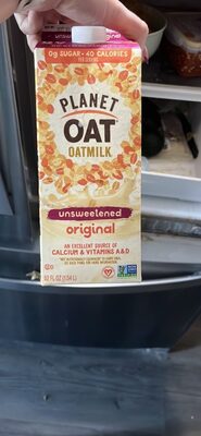 Unsweetened Original Oatmilk, Unsweetened