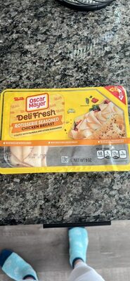Deli Fresh Rotisserie Seasoned Chicken Breast