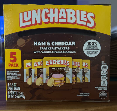 Ham And Cheddar Cracker Stackers