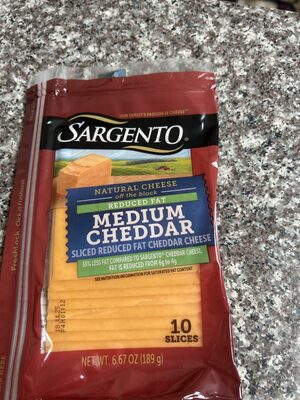 Medium Cheddar Sliced Reduced Fat Natural Cheese, Medium Cheddar