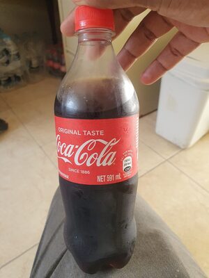 Coca-Cola Bottle, 20 fl oz