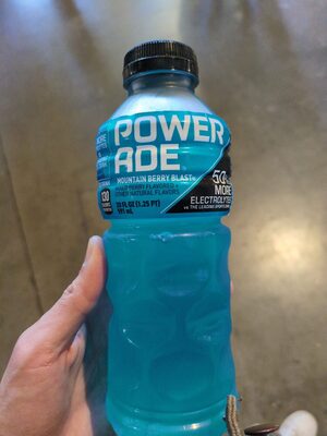 Powerade Mountain Berry Blast Bottle, 20 Fl Oz, Mixed Berry