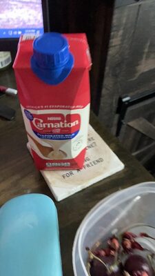 Nestl Carnation Evaporated Milk, 17 Fl Oz