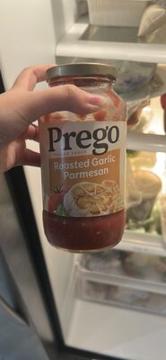 Prego Pasta Sauce, Italian Tomato Sauce with Roasted Garlic & Parmesan Cheese, 24 oz Jar