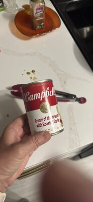 Campbell's Condensed Cream of Mushroom Soup With Roasted Garlic, 10.5 oz Can