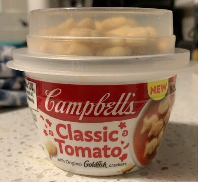 Campbell's Classic Tomato Soup with Original Goldfish Crackers, 7.35 oz Microwavable Bowl