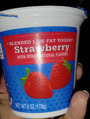 Blended Lowfat Yogurt, Strawberry