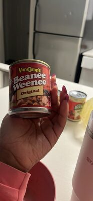 Van Camp's Original Beanee Weenee, 13g Protein Per Serving, Canned Food, 7.75 oz. Can