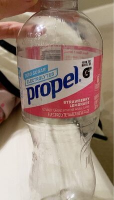 Strawberry Lemonade Electrolyte Water Beverage, Strawberry Lemonade