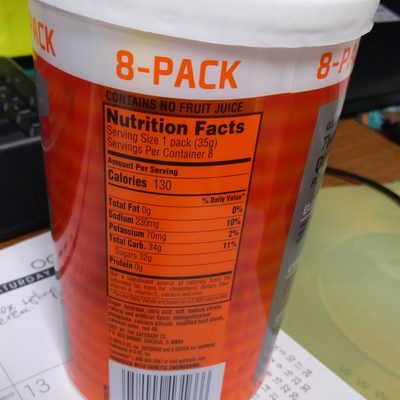 Gatorade Thirst Quencher Fruit Punch Powder Packs (8-1.23 Oz) 9.8 Ounce 8 Pack Canister