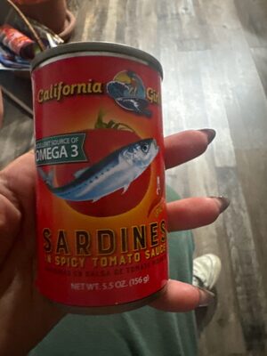California Girl, Sardines In Spicy Tomato Sauce
