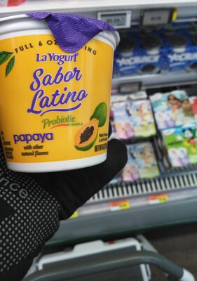 Probiotic Papaya Blended Lowfat Yogurt, Papaya