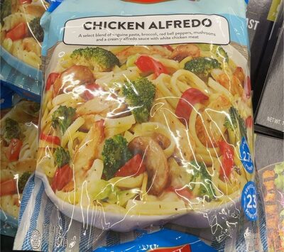 Blend Of Linguine Pasta, Broccoli, Red Bell Peppers, Mushrooms And A Creamy Alfredo Sauce With White Chicken Meat, Chicken Alfredo