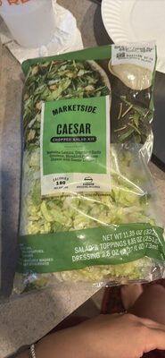 Caesar Romaine Lettuce, Crumbled Garlic Croutons, Shredded Parmesan Cheese, Black Pepper And Caesar Dressing Chopped Salad Kit, Caesar