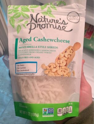 Mozzarella Style Shreds Aged Cashewcheese, Mozzarella Style Shreds