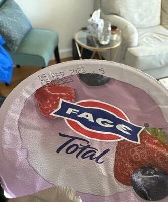Mixed Berries Blended Nonfat Greek Strained Yogurt, Mixed Berries
