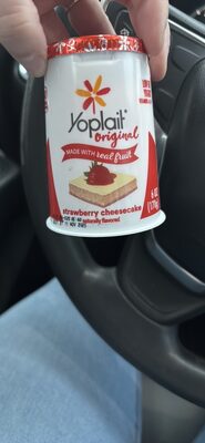 Yoplait Original Strawberry Cheesecake Gluten-Free Low-Fat Yogurt Cup