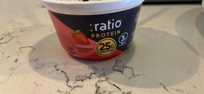 :ratio Protein Strawberry Dairy Snack