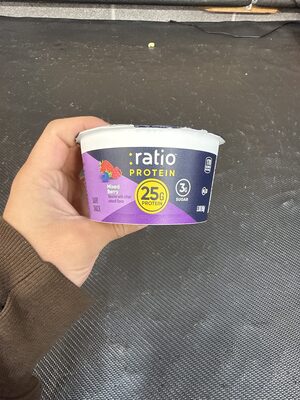 :ratio Protein Mixed Berry Dairy Snack