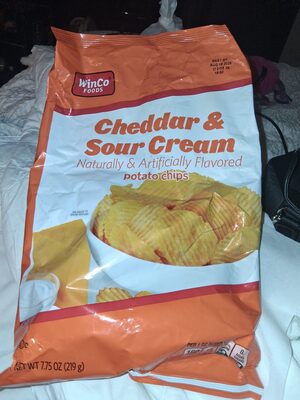 Cheddar & Sour Cream Potato Chips, Cheddar & Sour Cream