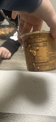 Peanut Butter Chocolate Chip Oatmeal Power Cup, Peanut Butter Chocolate Chip Oatmeal