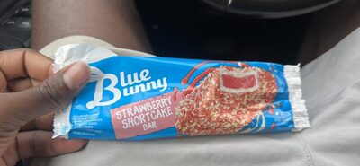 Strawberry Shortcake Strawberry Flavored Center In Vanilla Frozen Dairy Dessert Coated With Cake Crunch Bar, Strawberry Shortcake