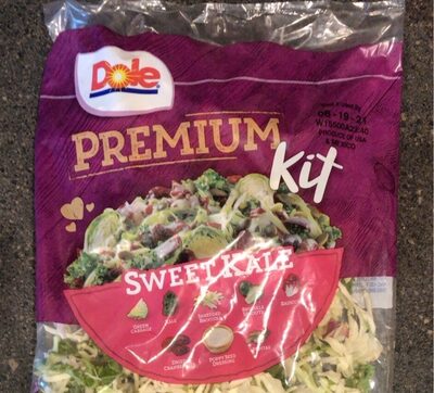 Sweet Kale Green Cabbage, Kale, Shredded Broccoli, Brussels Sprouts, Radicchio, Dried Cranberries, Poppy Seed Dressing, Pepitas Premium Kit, Sweet Kale