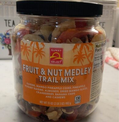 Fruit & Nut Medley Trail Mix, Fruit & Nut Medley