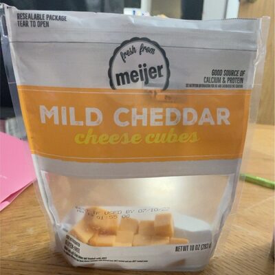 Mild Cheddar Cheese Cubes, Mild Cheddar