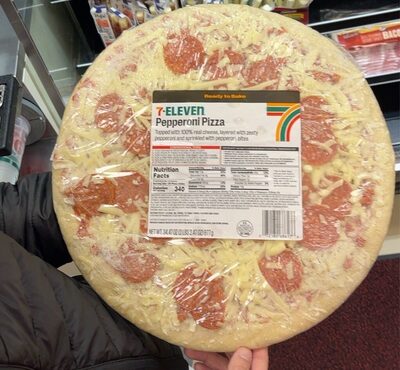 Pepperoni Topped With 100% Real Cheese, Layered With Zesty Pepperoni And Sprinkled With Pepperoni Bites Pizza, Pepperoni