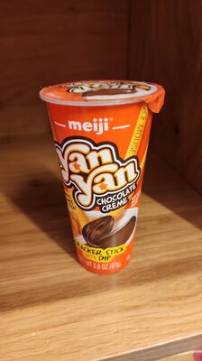 Chocolate Creme Yan Yan Cracker Stick With Dip, Chocolate Creme