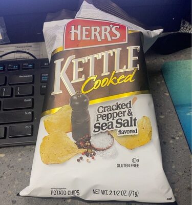 Kettle Cooked Cracked Pepper & Sea Salt Flavored Potato Chips, Pepper; Sea Salt
