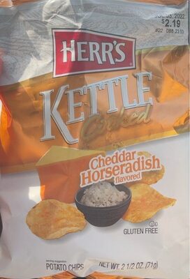 Kettle Cooked Cheddar Horseradish Flavored Potato Chips, Cheddar; Horseradish