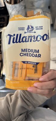 Medium Cheddar Cheese Snack Portions, Medium Cheddar Cheese