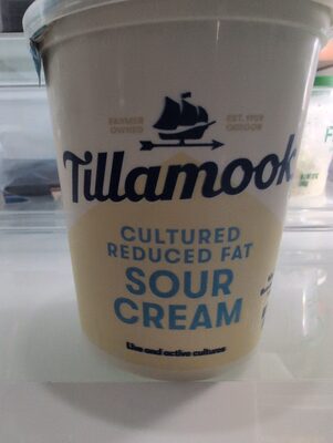 Cultured Reduced Fat Sour Cream