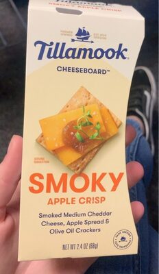 Smoky Apple Crisp Smoked Medium Cheddar Cheese, Apple Spread & Olive Oil Crackers, Smoky Apple Crisp