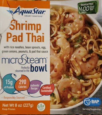 Shrimp Pad Thai With Rice Noodles, Bean Sprouts, Egg, Green Onions, Peanuts, & Pad Thai Sauce, Shrimp Pad Thai